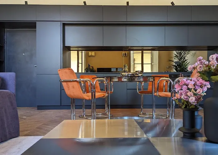 La Renaissance - Luxury House In Heart